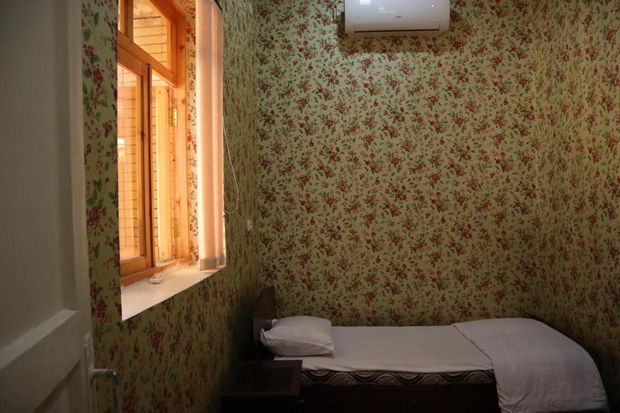 Nasrulla Samarqand Hotel Samarkand Buitenkant foto
